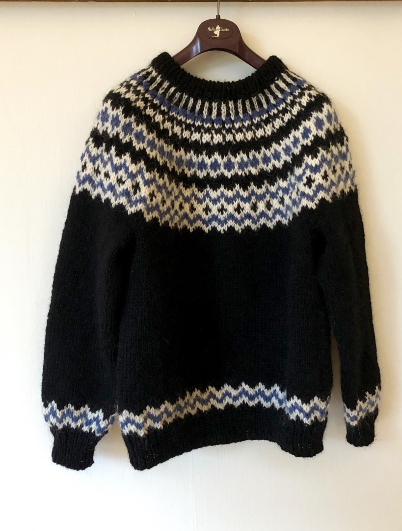 Bonderøvens sweater - håndstrikket i ren islandsk uld