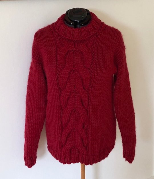 Lækker blød sweater i økocertificeret uld